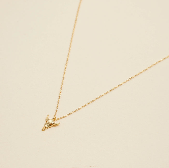 Longhorn Skull Charm Gold Dip Short Necklace