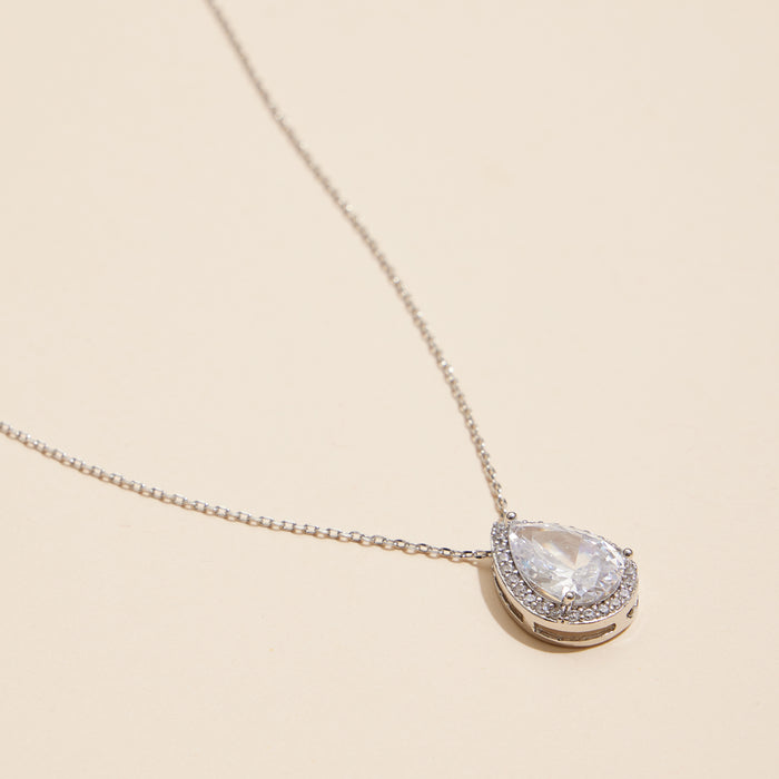 18K Teardrop Pave Pendant Necklace