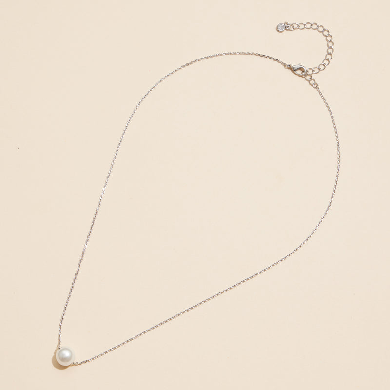 18K Classic Pearl Pendant Necklace