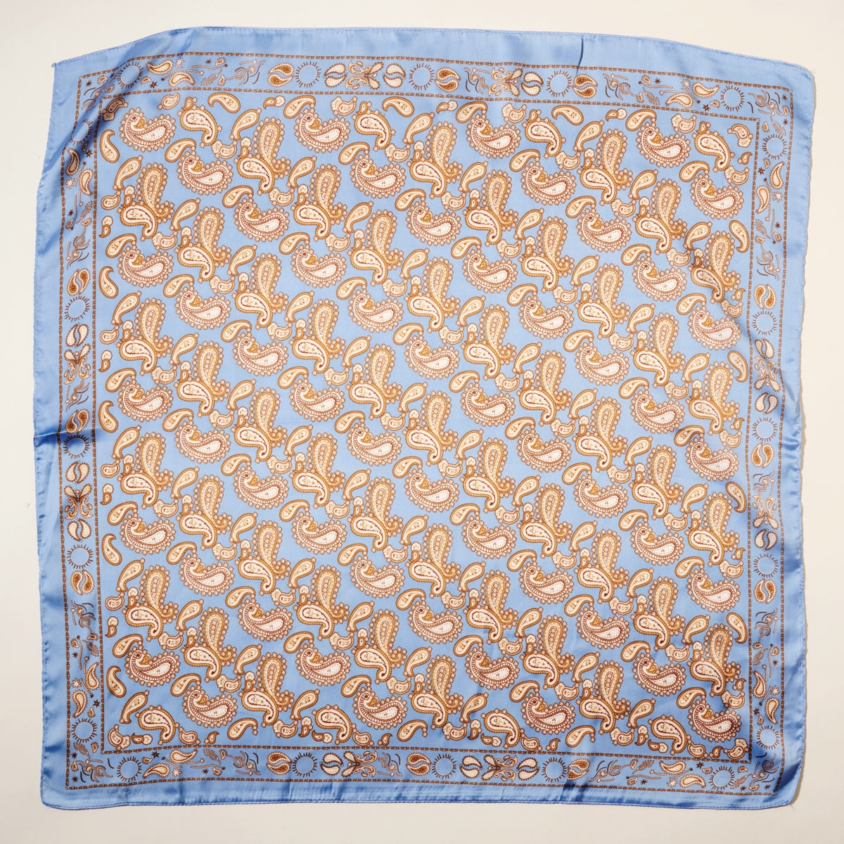 Classic Paisley Silk-Feel Scarf – Timeless & Elegant Soft Polyester Bandana