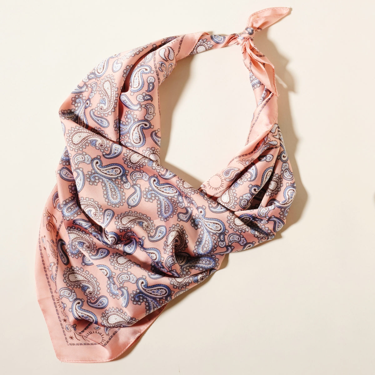 Classic Paisley Silk-Feel Scarf – Timeless & Elegant Soft Polyester Bandana