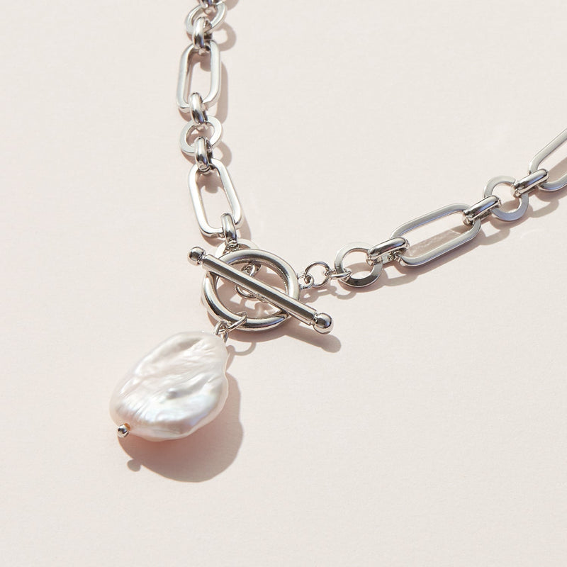 Freshwater Pearl Pedant with Toggle Necklace