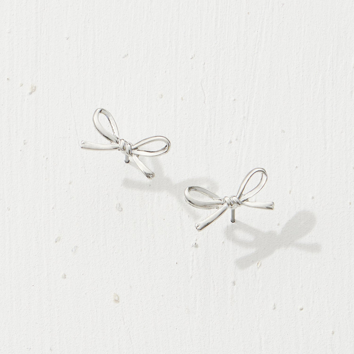 Basic Metal Ribbon Stud Earrings