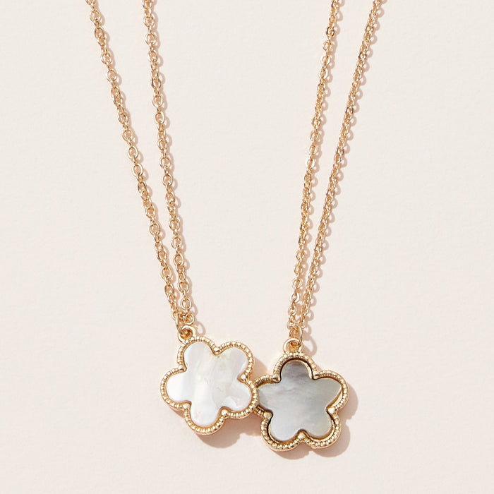 Clover Mother Of Pearl Necklace