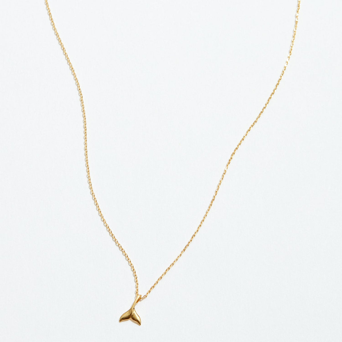 Gold Dipped Dainty Fish Tail Pendant Necklace