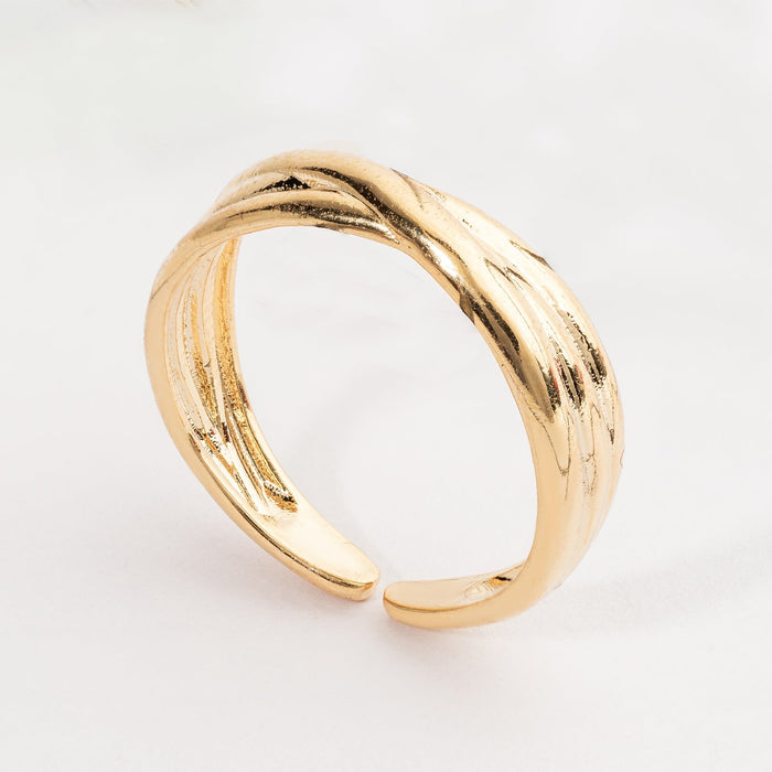 Simple, Everyday Wear Adjustable Ring