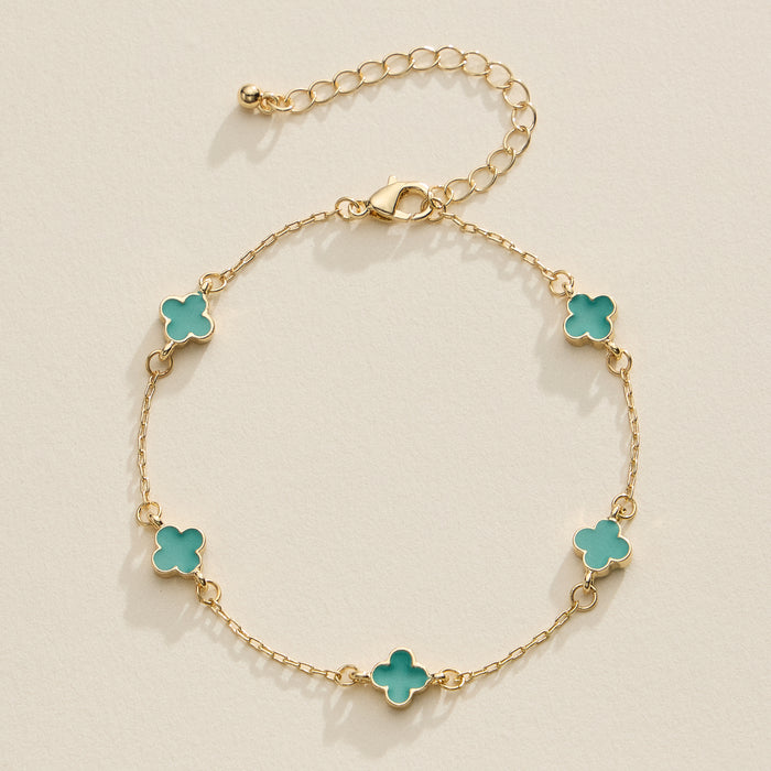 Gold Clover Charm Bracelet – Elegant Dainty Chain with Enamel Accents