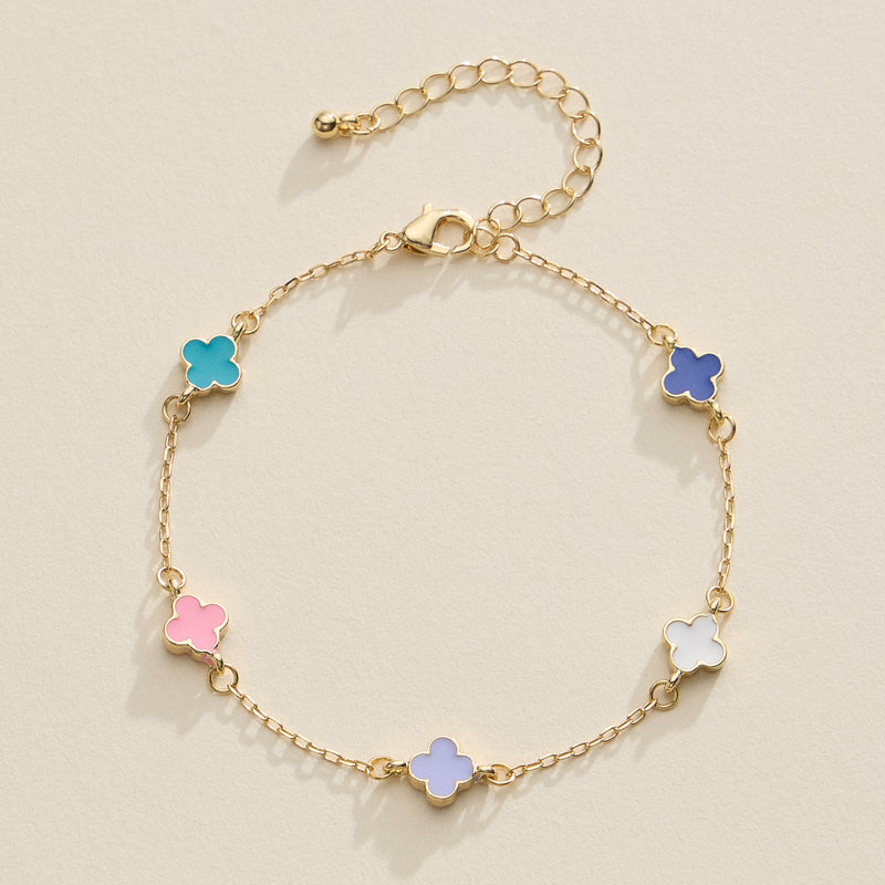 Gold Clover Charm Bracelet – Elegant Dainty Chain with Enamel Accents