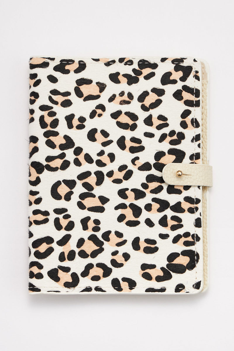 animal print card holder key chains 6