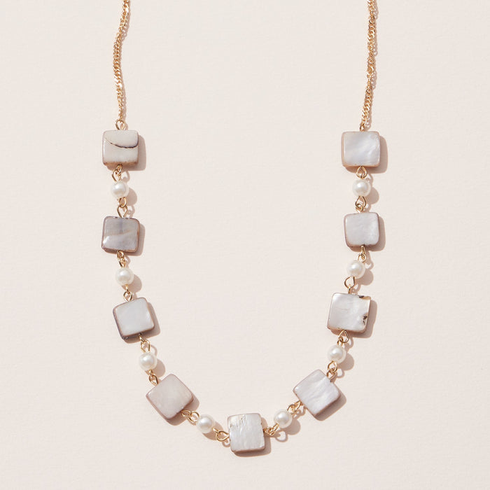 Everyday Square Shell Station Necklace