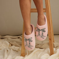 Large Ribbons Home Slippers