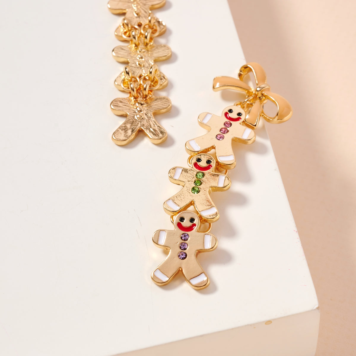 Christmas Gingerbread Men Dangling Earrings